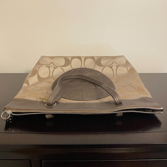 Coach Bronze Brown Gold Signature Laura Fabric Tote - Picture 6 of 9